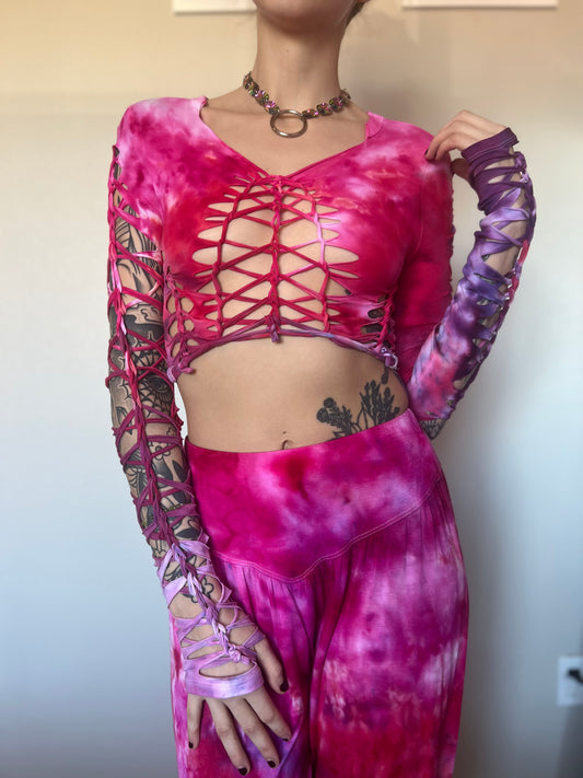 ‘heart eyes’ braided long sleeve
